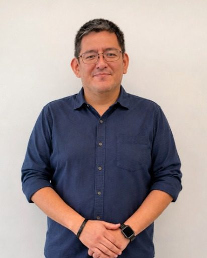 Orión Díaz, Colaborador Sordo · Validación lingüística y cultural